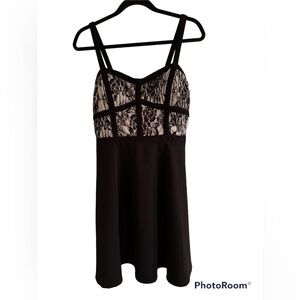 Women’s City Studio Fit and Flare Stretchy Lingerie Style Dress Juniors Size 13